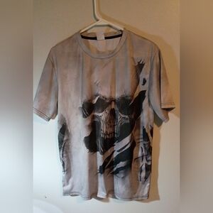 Men's Distressed Skull Print T-Shirt